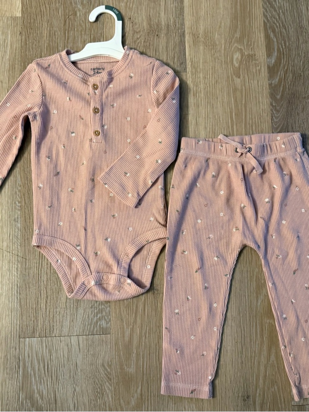 Carter'sGirl's Size 24 Months  Pink Ribbed Floral Henley Bodysuit& Pants Set